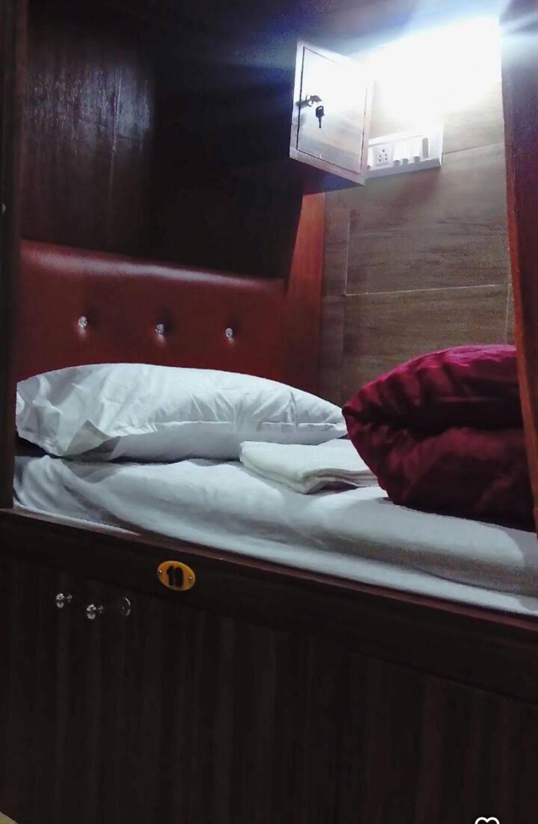 Unibed Dormitory Mumbai Luaran gambar