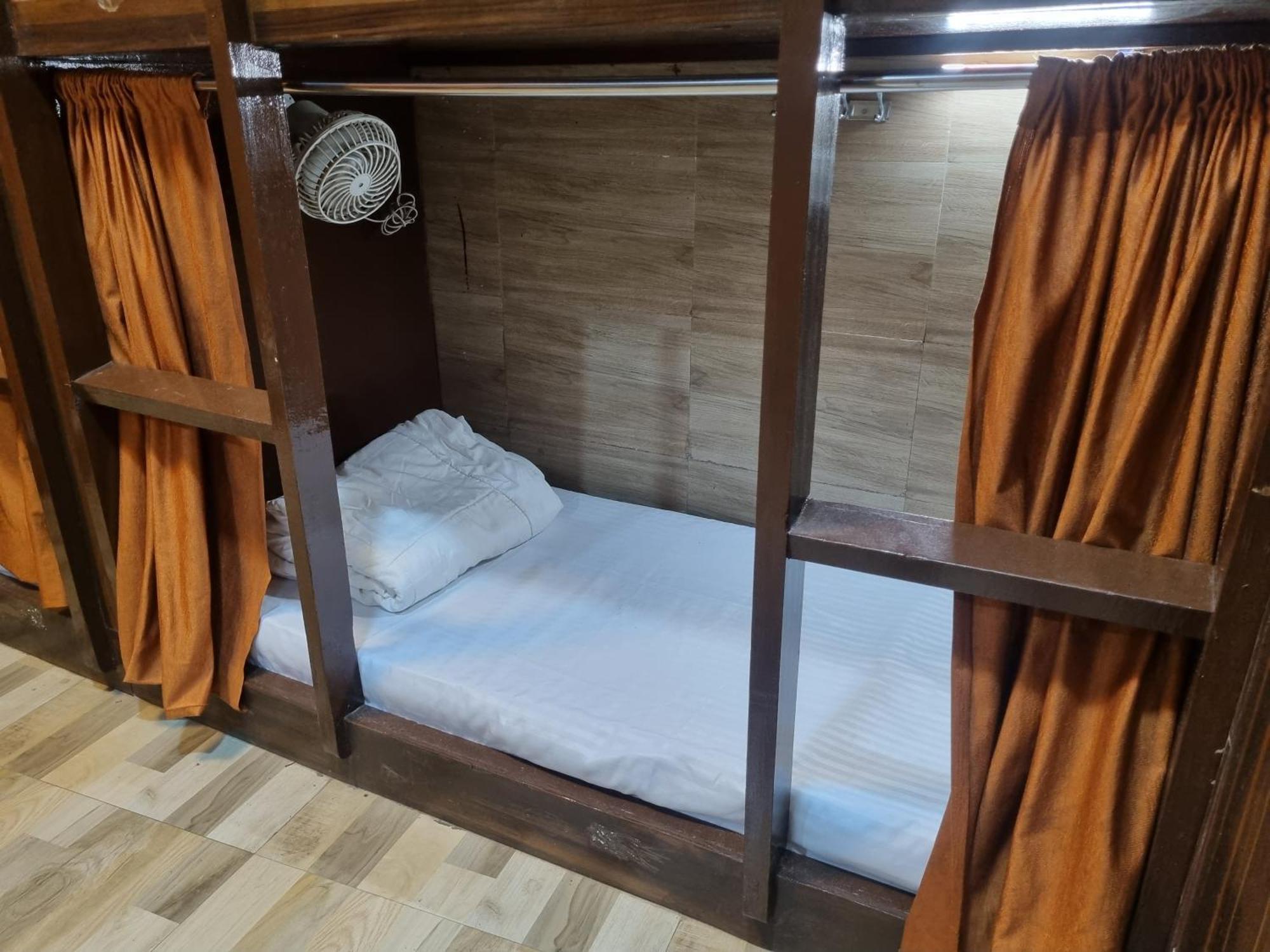 Unibed Dormitory Mumbai Luaran gambar