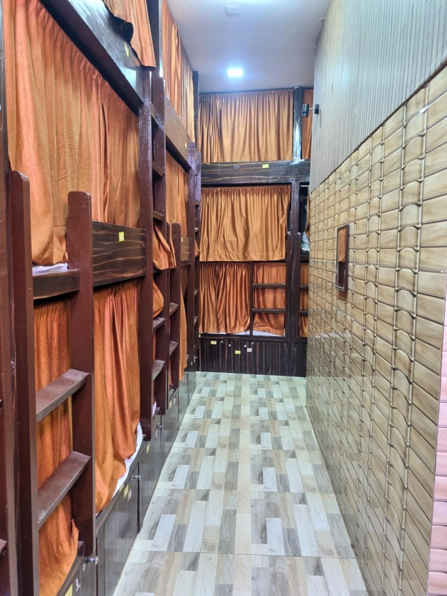 Unibed Dormitory Mumbai Luaran gambar